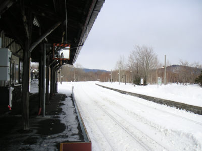 冬の駅